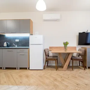 Wow For Rent - Bul Montevideo 25a - B Bulgaristan