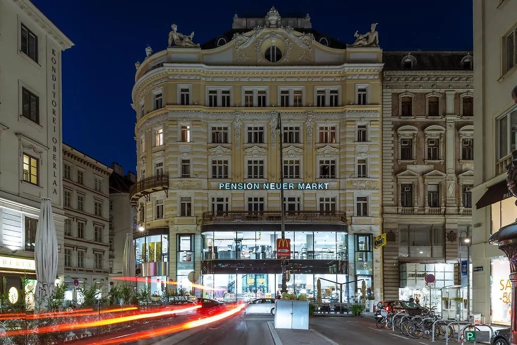 Pension Neuer Markt contacts