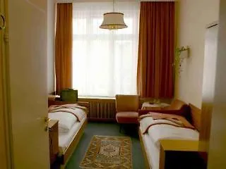 Pension Neuer Markt Vienna 3*,